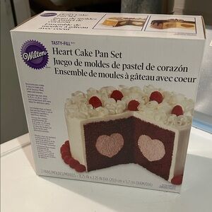 Wilton Tasty-Fill Heart Cake Pan Set New